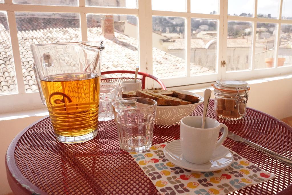 Longo Mai Bed & Breakfast Апт Екстериор снимка